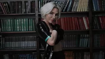 Sexy Librarian Seduces A Visitor With A Latex Look