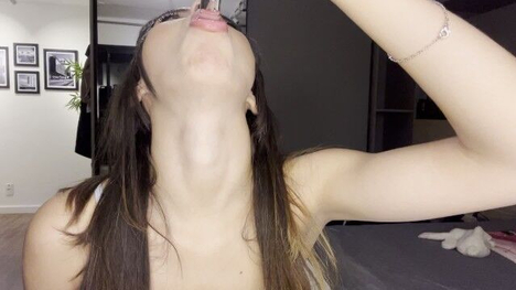 Julie Oliver Goes Wild With Her Drooling Mouth For You In Joi - 60Fps Video